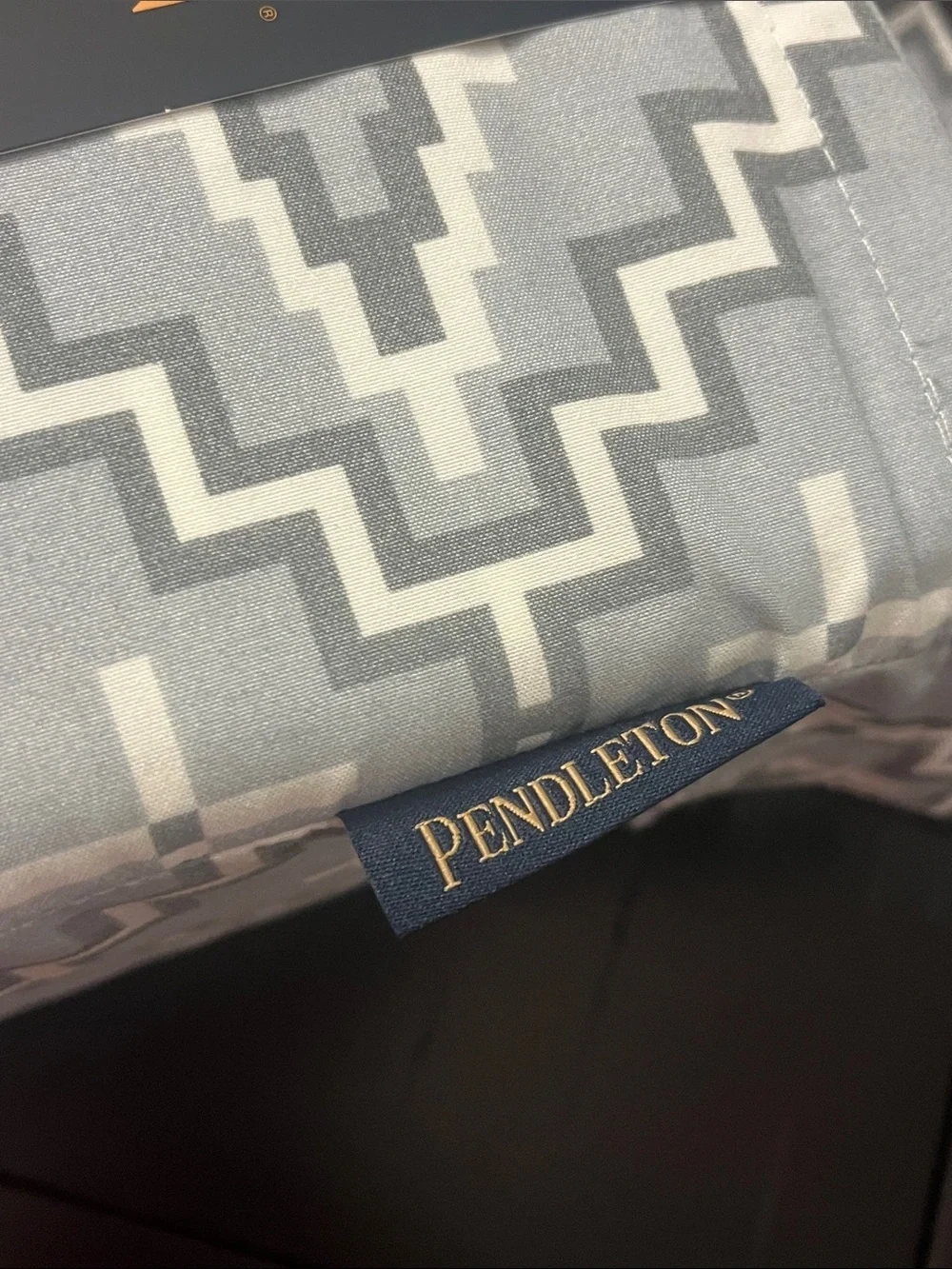 Pendleton Grey Otero King Sheet Set, Flat Fitted 2 King Pillowcases new
